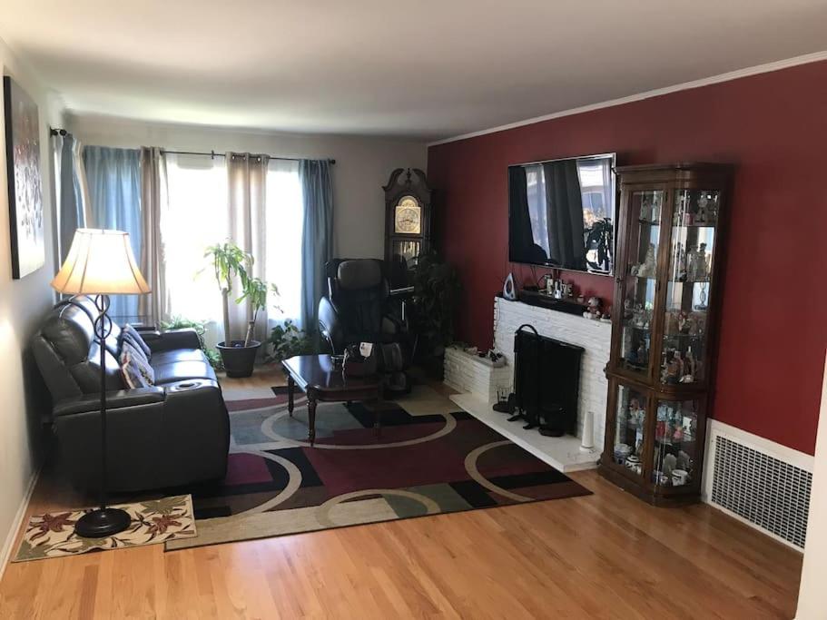 2 bedroom house or Private Studio in quiet neighborhood near SF, SFSU and SFO